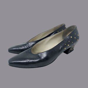 Vintage Stuart Weitzman Shoes 8.5 Black Leather Studs Pumps